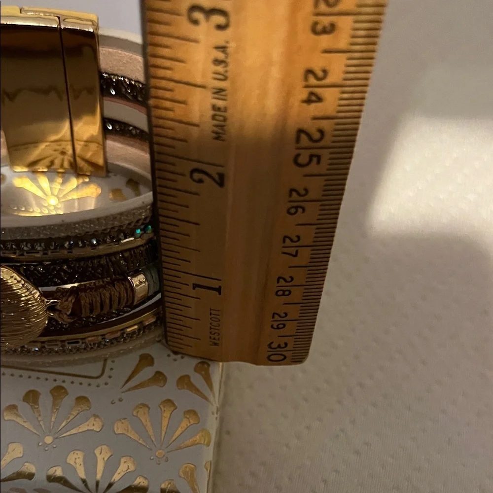 NIB Saachi Elegant Gold and Black Bangle Set Vegan Leather Brass Rhinestone - Picture 10 of 10